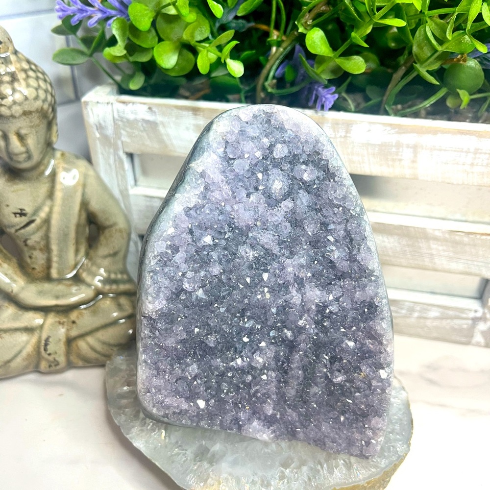 Amethyst Cut Base